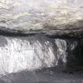 用于煤矿采空区充填的超高水材料及其充填方法